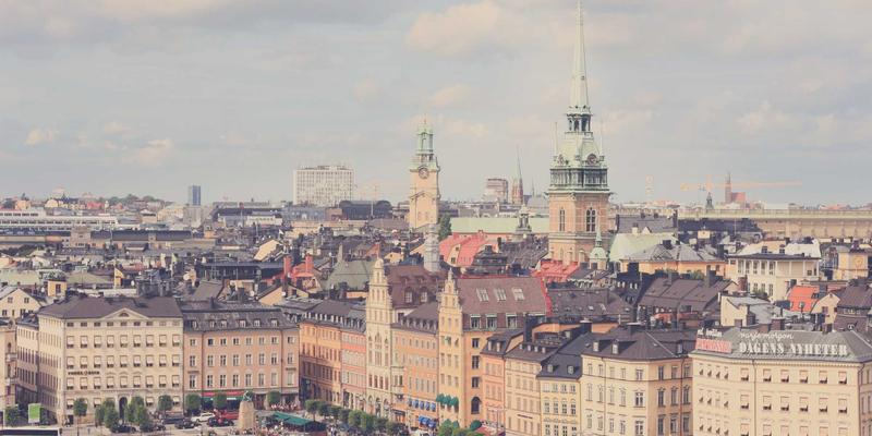 网络技术如何成为企业数字化转型的引擎：从软件工具到编程开发的实战策略